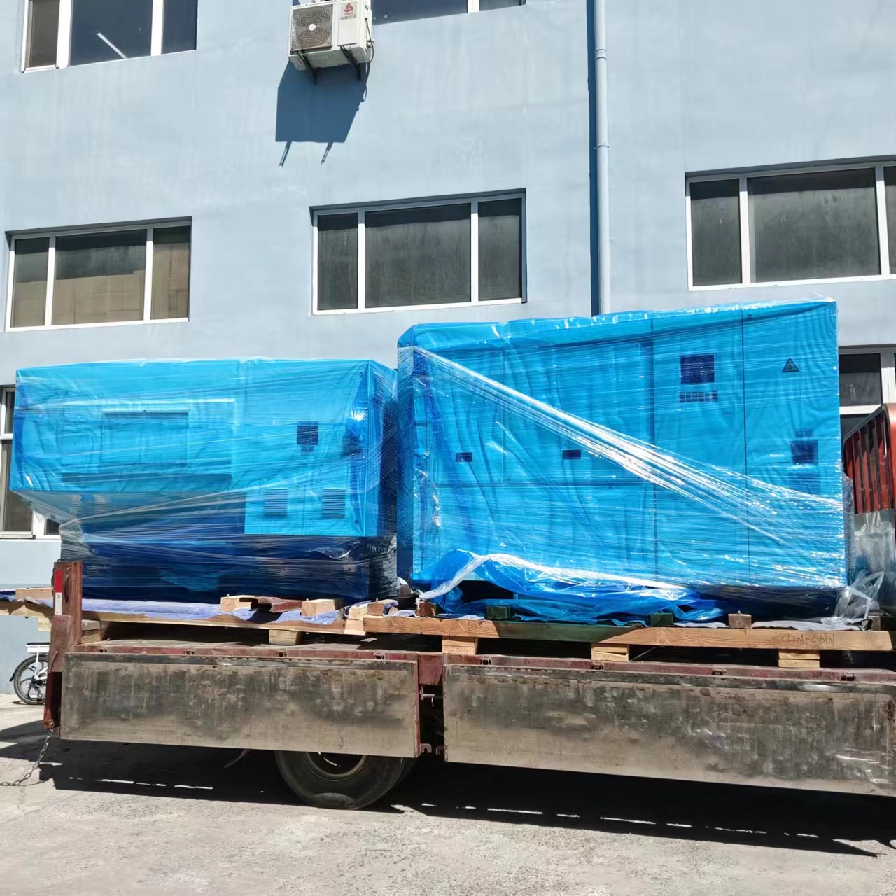 高精度智能化裝備，始終是產(chǎn)品質(zhì)量的關(guān)鍵！